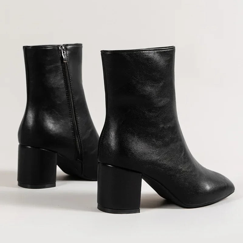 Women’s Ankle Boots – Block Heel Zip-Up